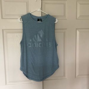 Adidas top